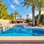 Maria I With Private Pool